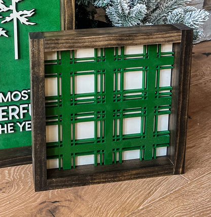 Plaid Holiday Sign