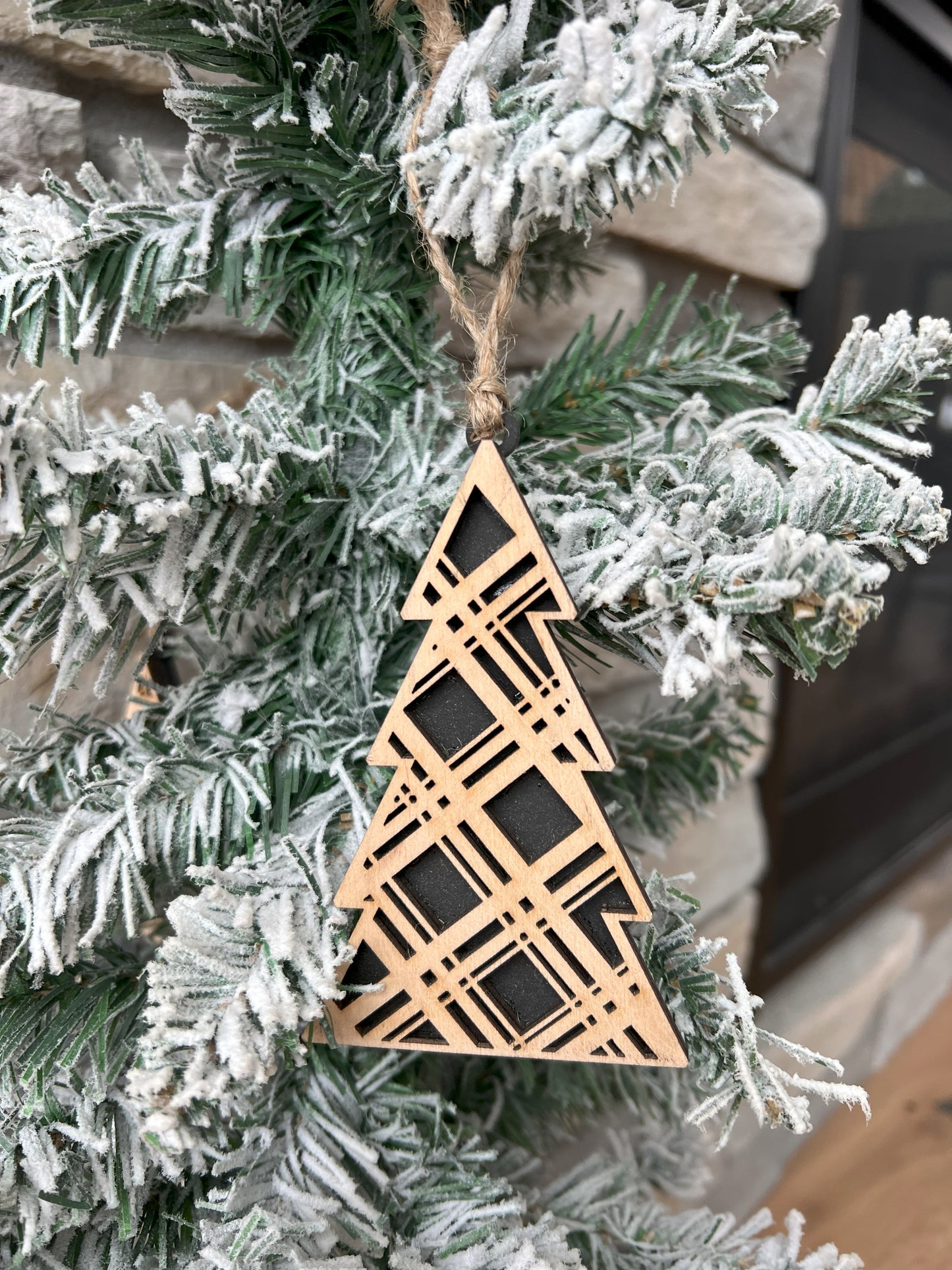 Modern Christmas Tree Ornaments